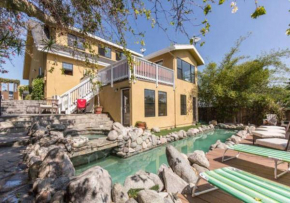 Lg BEACH Home, POOL, Hot Tub, Close to Beaches & Downtown El Segundo Beach